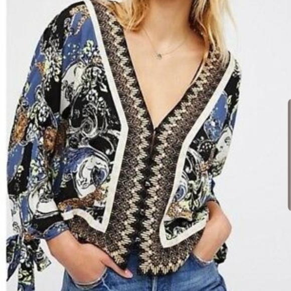 Free People Catch me if you can Top - Picture 4 of 5